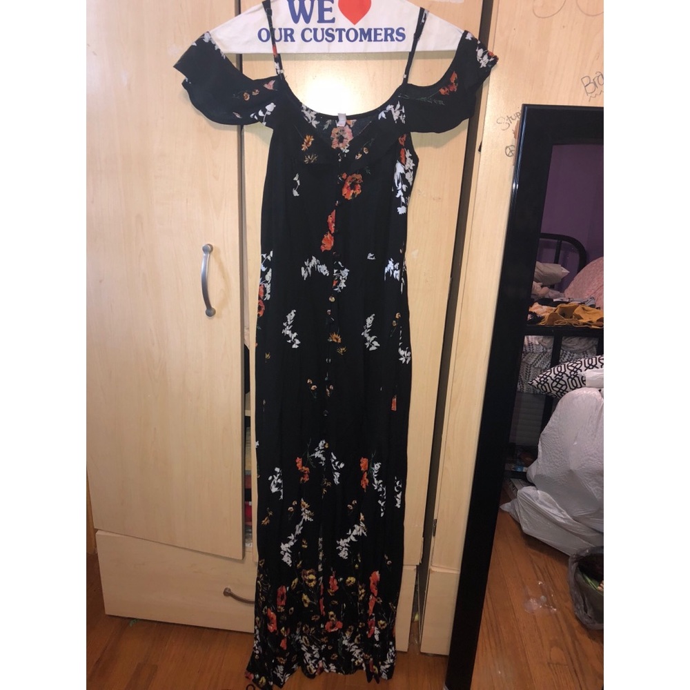 Cold Shoulder Maxi Dress